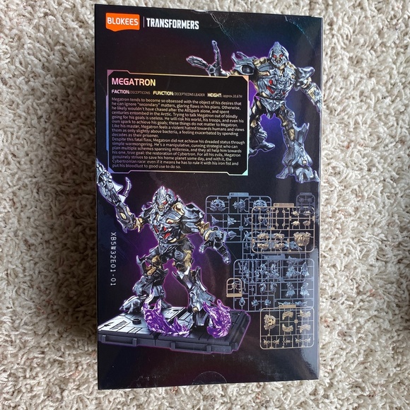 NIB LOT of 5 BLOKEES Transformers Classic Class Model Kits - Picture 5 of 8